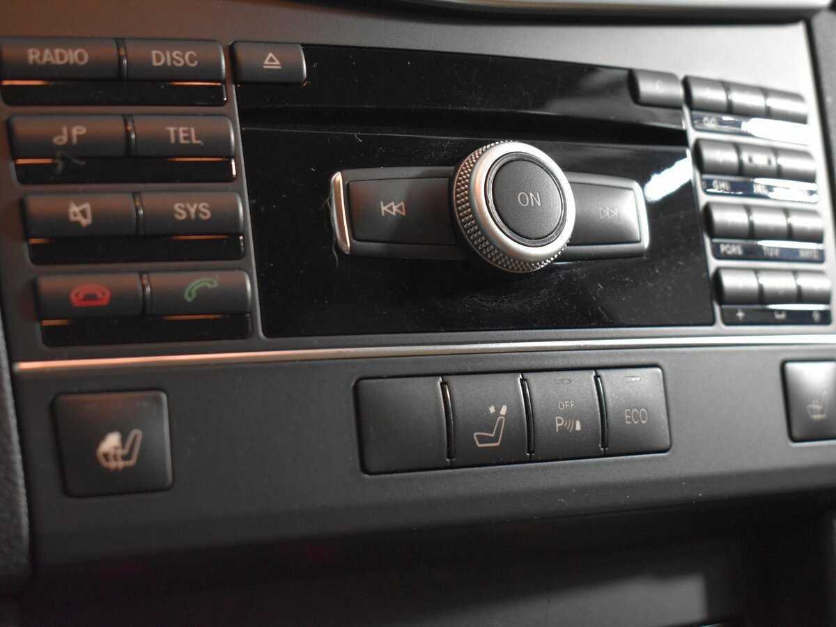 Купить Mercedes-Benz E-Класс с пробегом. Фото: #18