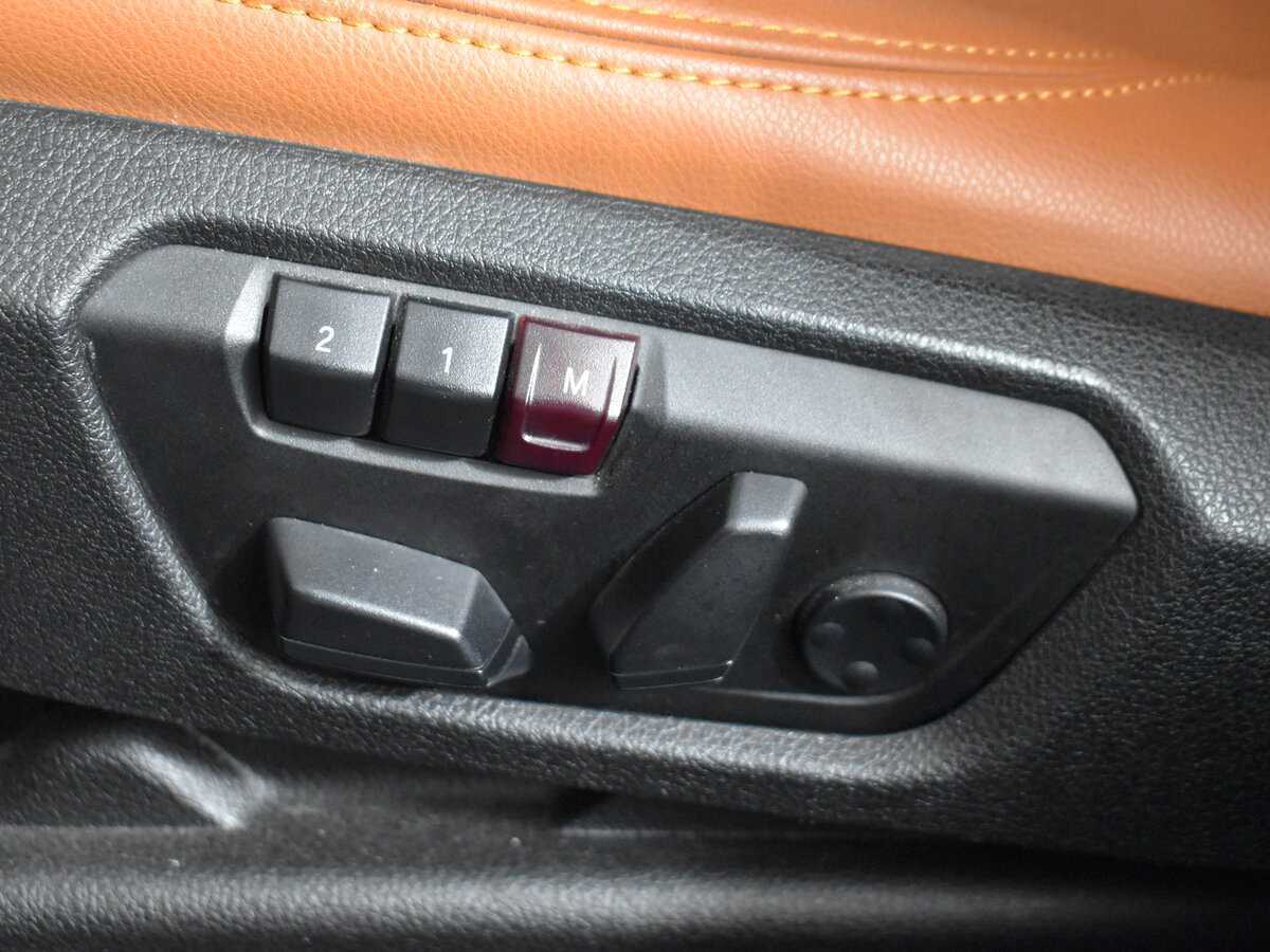 Купить BMW 3 серии с пробегом. Фото: #9