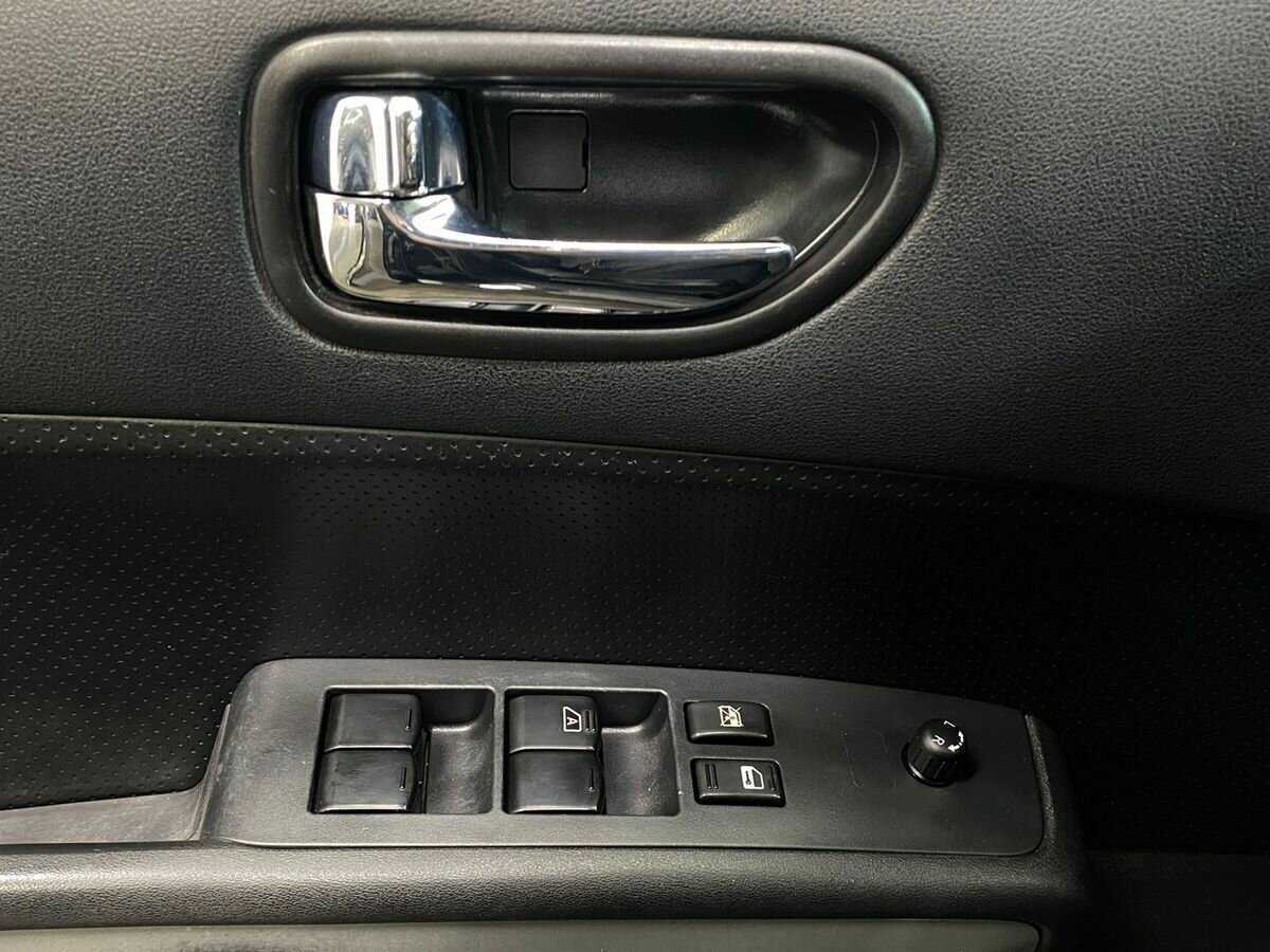 Купить Nissan X-Trail с пробегом. Фото: #18