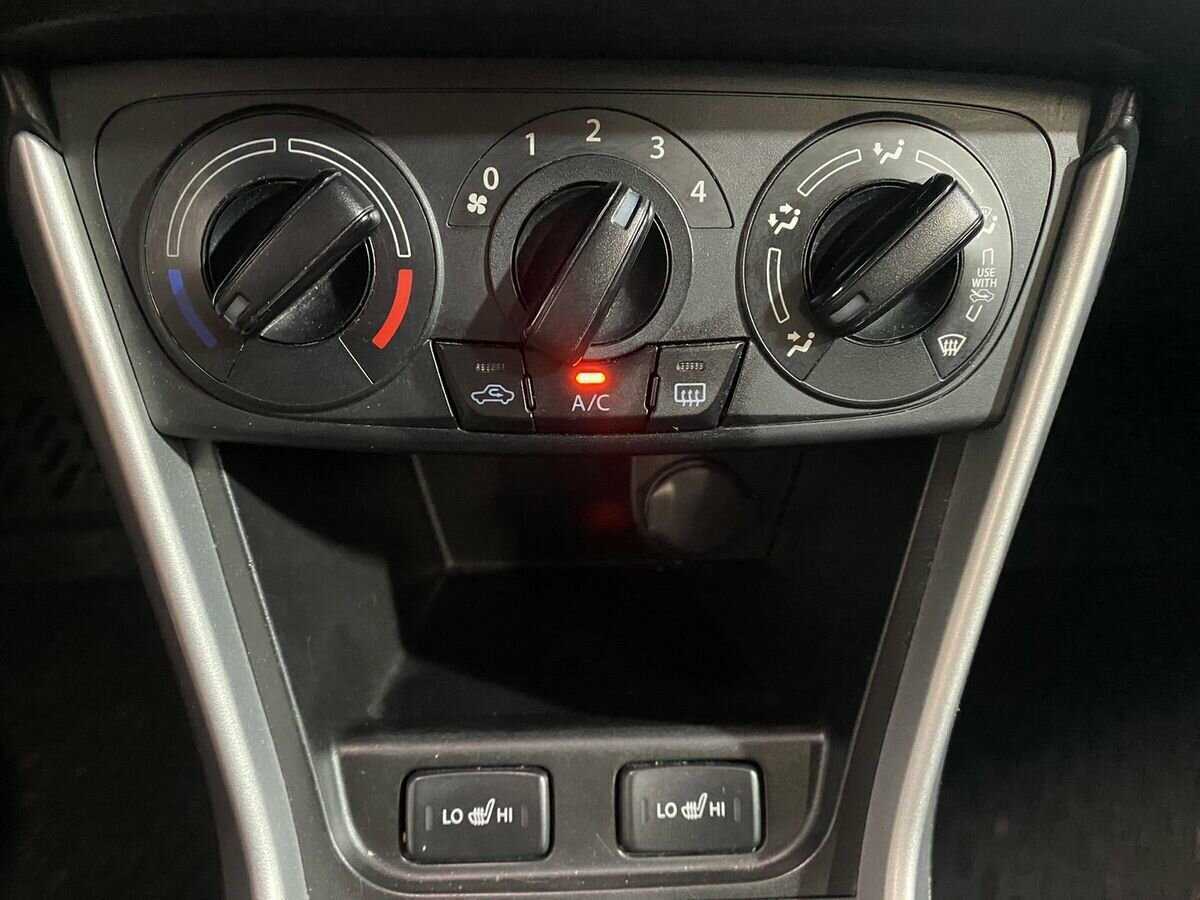 Купить Suzuki SX4 с пробегом. Фото: #16