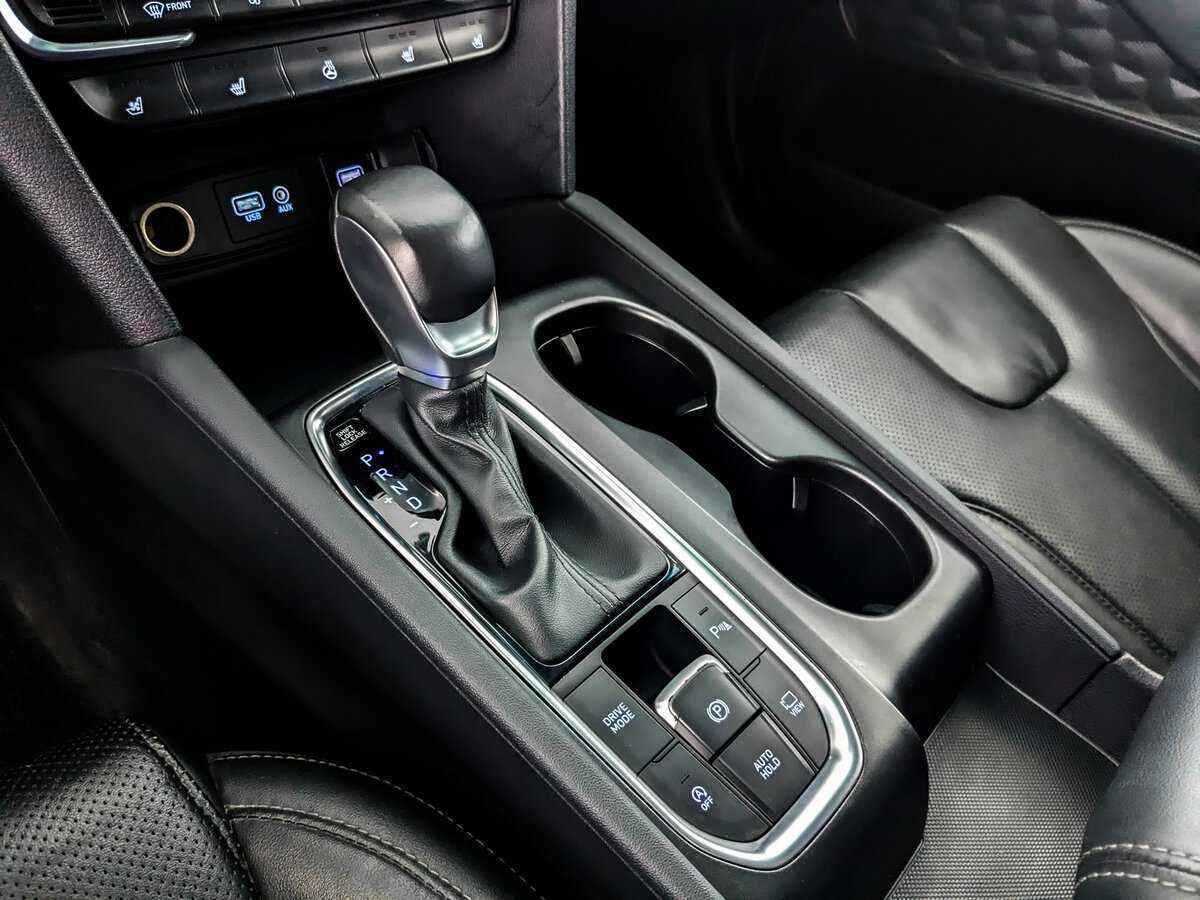 Купить Hyundai Santa Fe с пробегом. Фото: #23