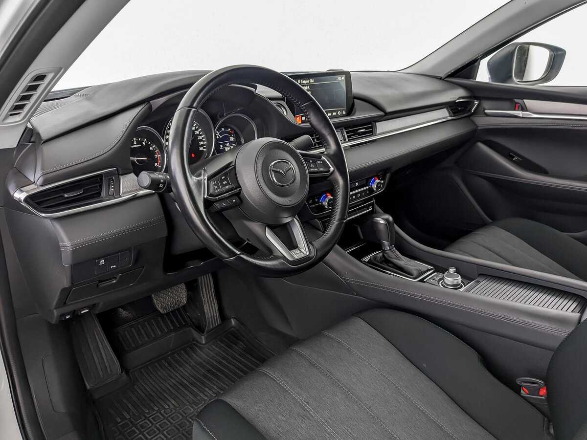 Купить Mazda 6 с пробегом. Фото: #13