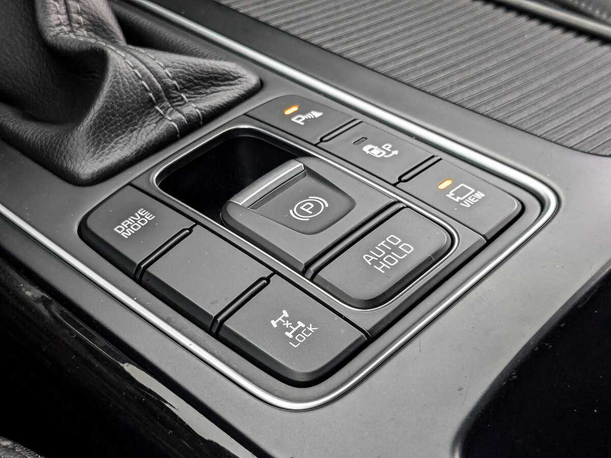 Купить Kia Sorento с пробегом. Фото: #24