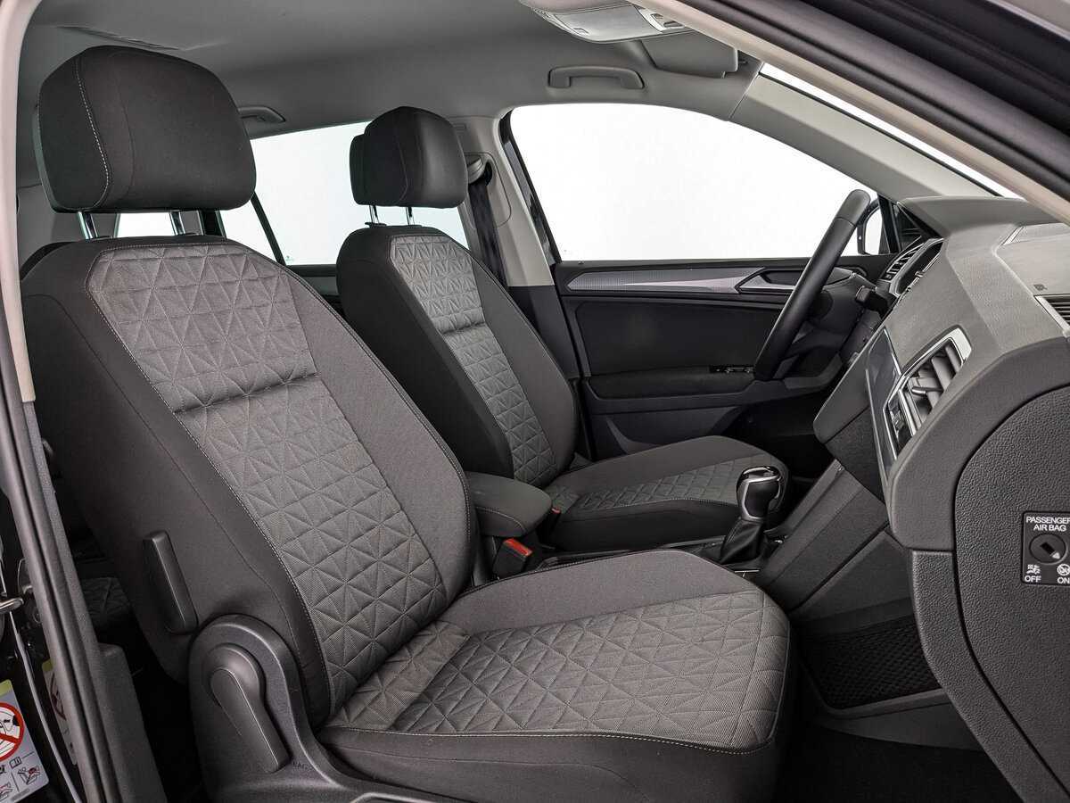 Купить Volkswagen Tiguan с пробегом. Фото: #17
