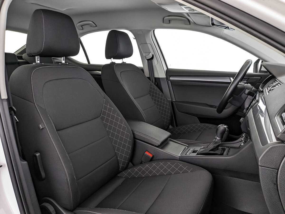 Купить Skoda Superb с пробегом. Фото: #19