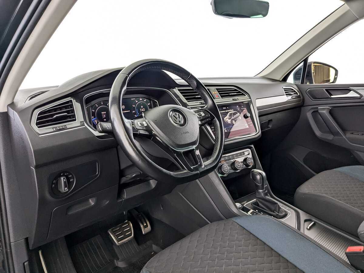 Купить Volkswagen Tiguan с пробегом. Фото: #13