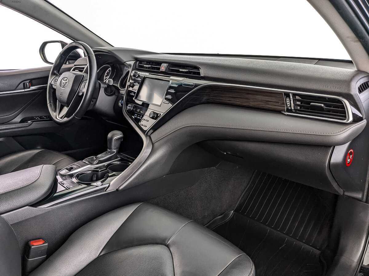 Продажа Б/У Тойота Камри. Фото: #8