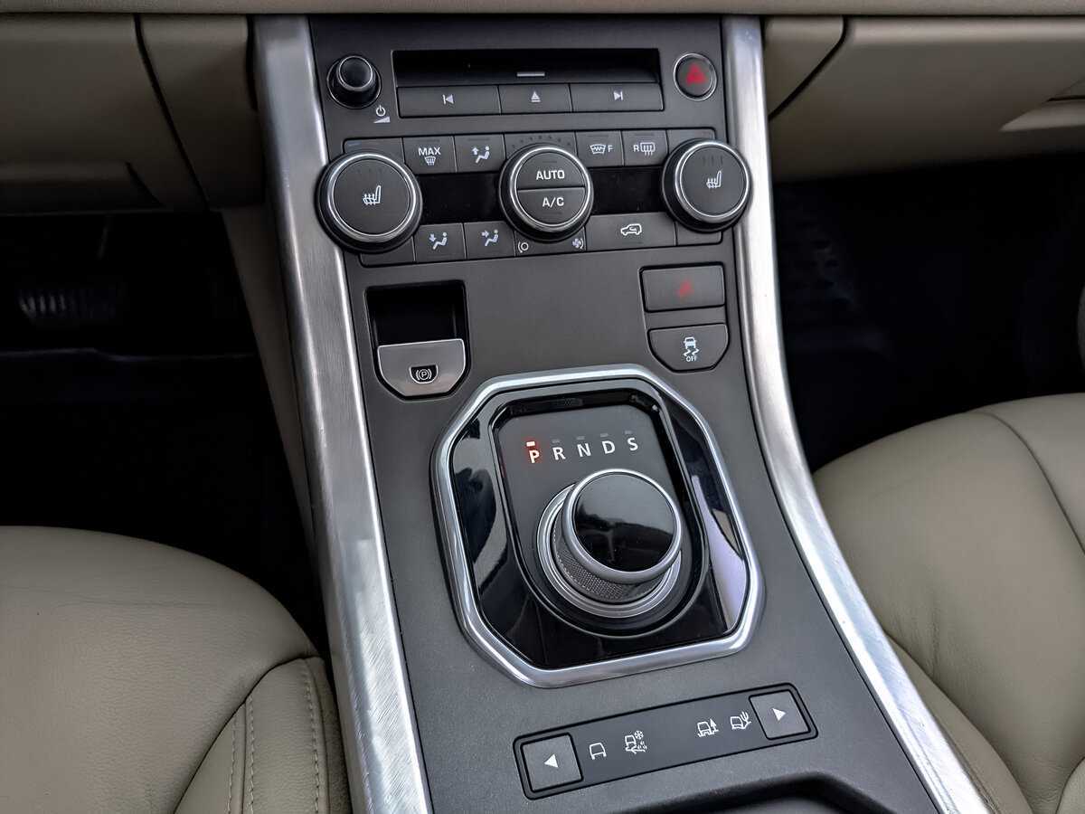 Купить Land Rover Range Rover Evoque с пробегом. Фото: #15