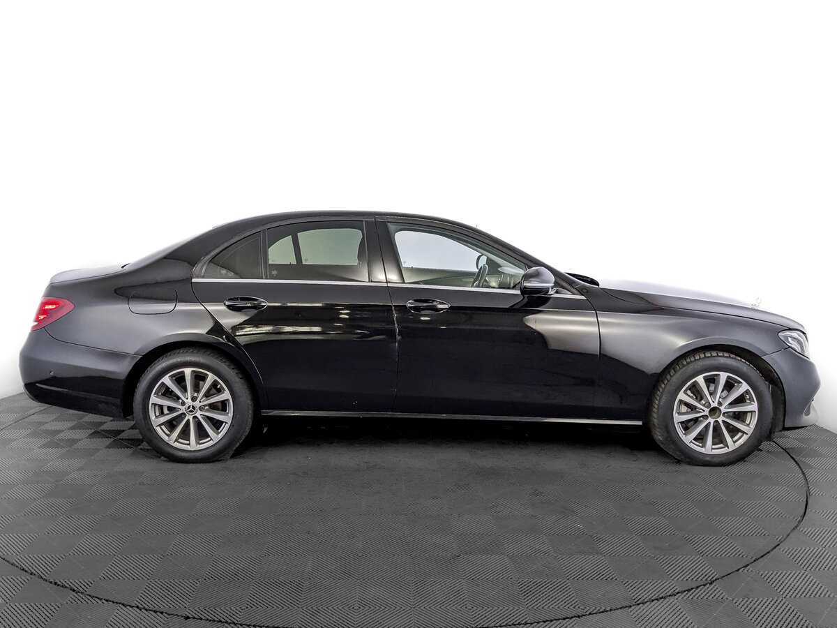 Купить Mercedes-Benz E-Класс с пробегом. Фото: #3