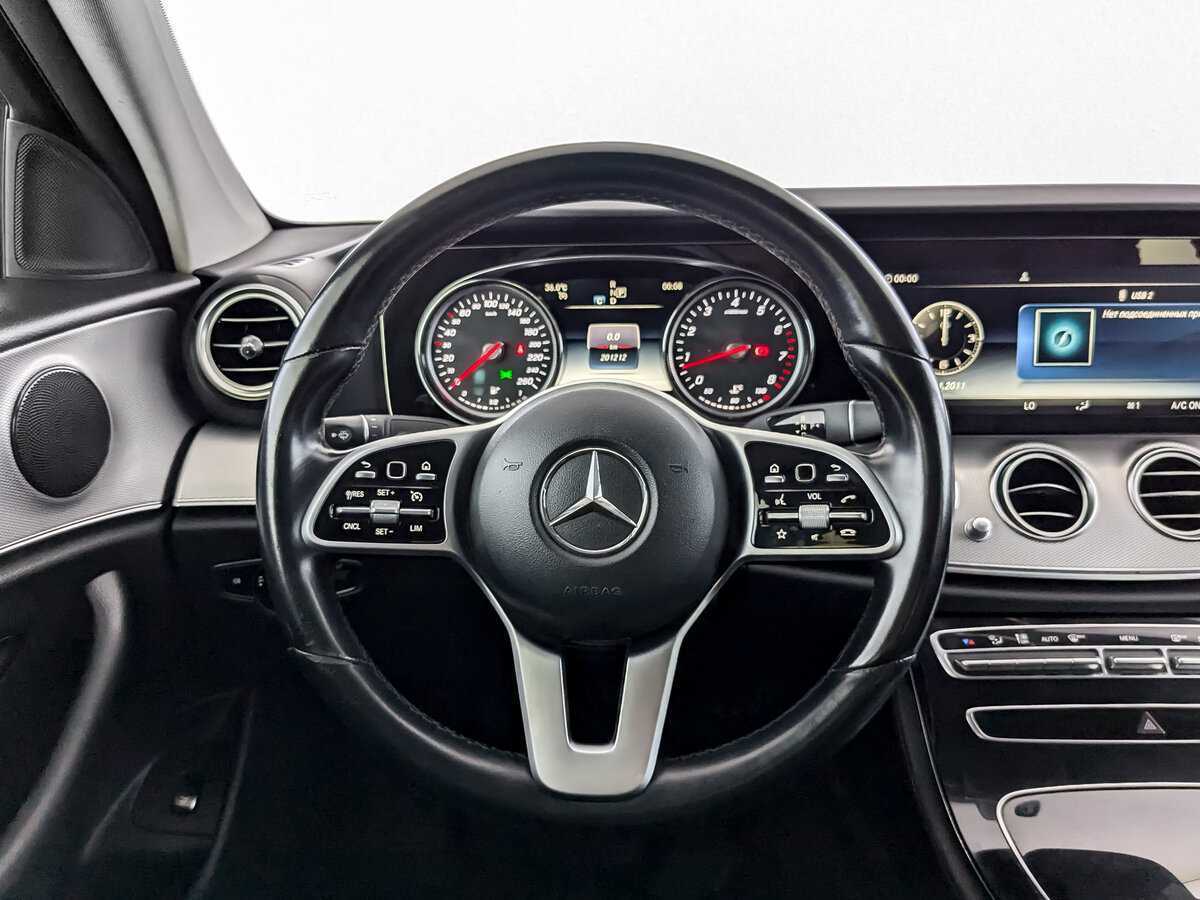 Купить Mercedes-Benz E-Класс с пробегом. Фото: #17