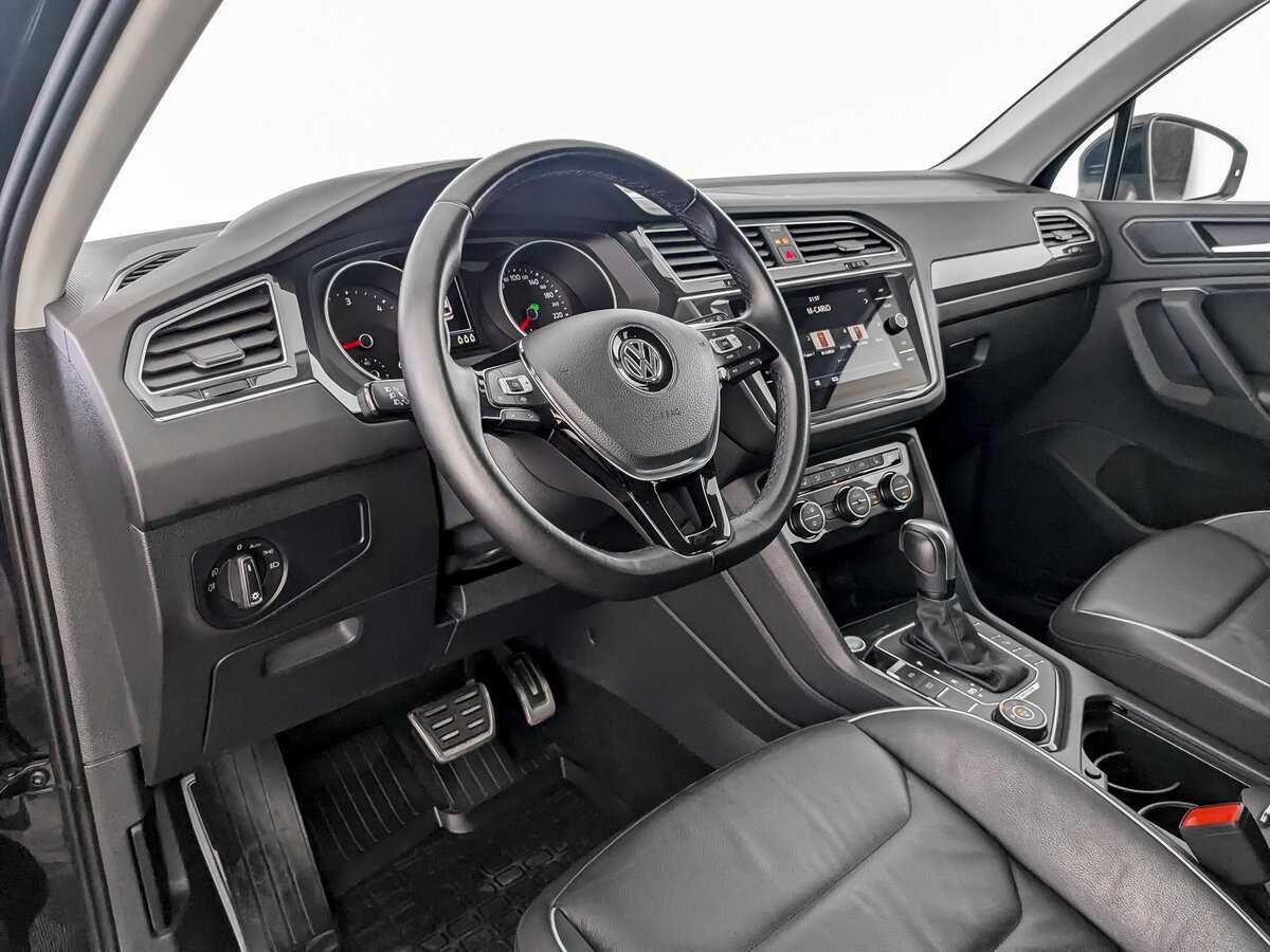 Купить Volkswagen Tiguan с пробегом. Фото: #13