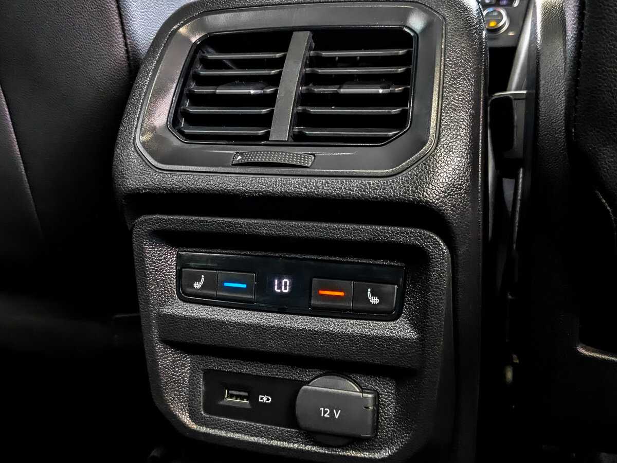 Купить Volkswagen Tiguan с пробегом. Фото: #25
