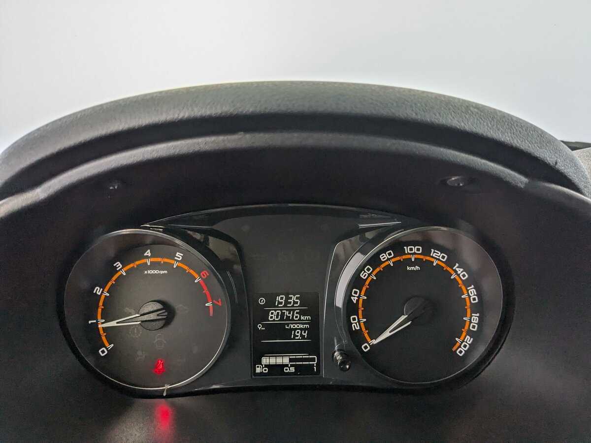 Купить Lada (ВАЗ) Granta с пробегом. Фото: #10