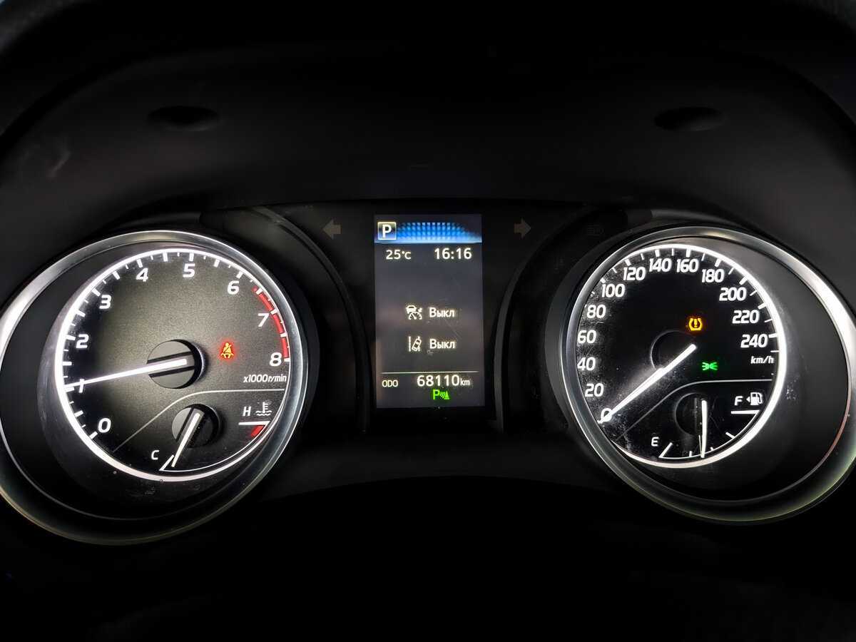 Купить Toyota Camry с пробегом. Фото: #10