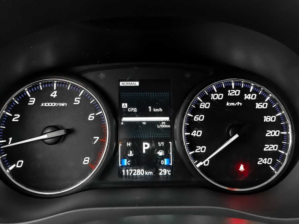 Купить Mitsubishi Outlander с пробегом. Фото: #11