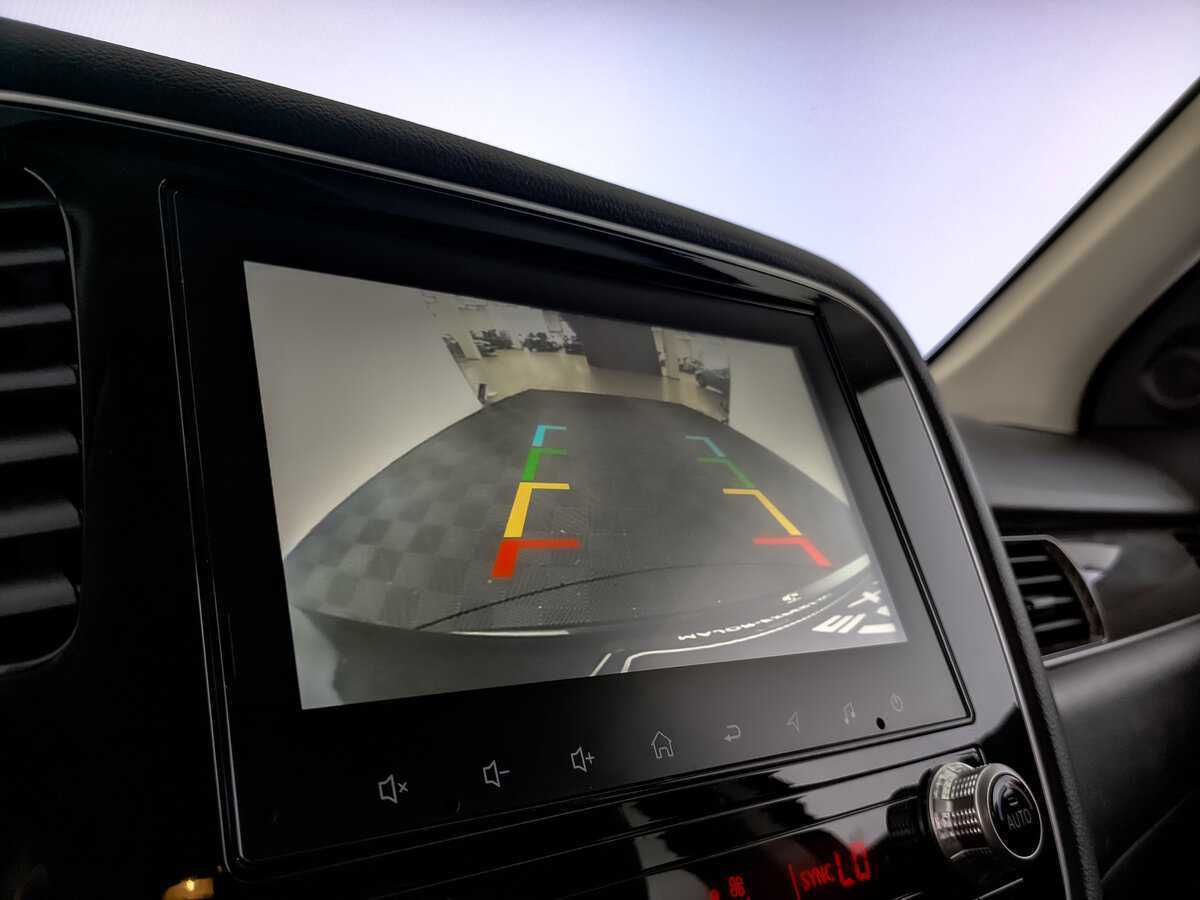 Купить Mitsubishi Outlander с пробегом. Фото: #22