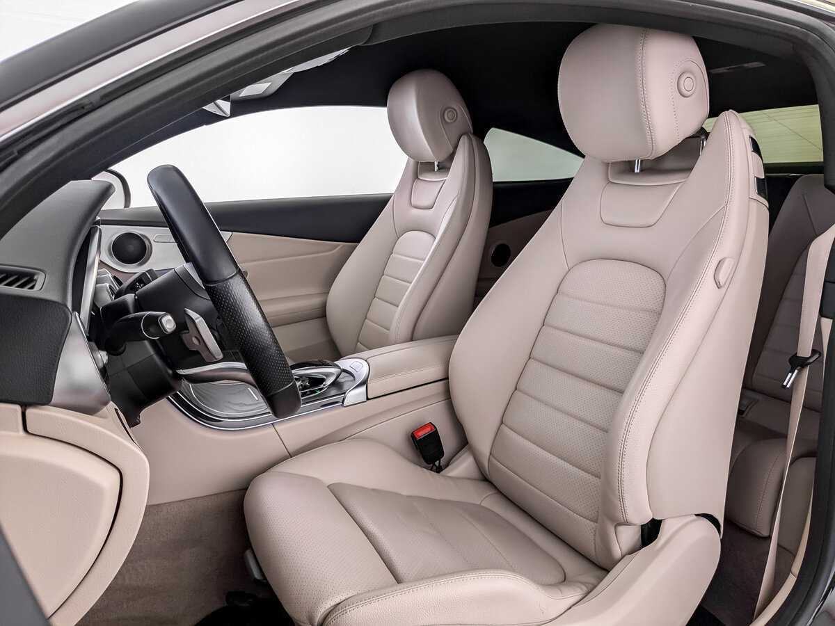 Купить Mercedes-Benz C-Класс с пробегом. Фото: #15