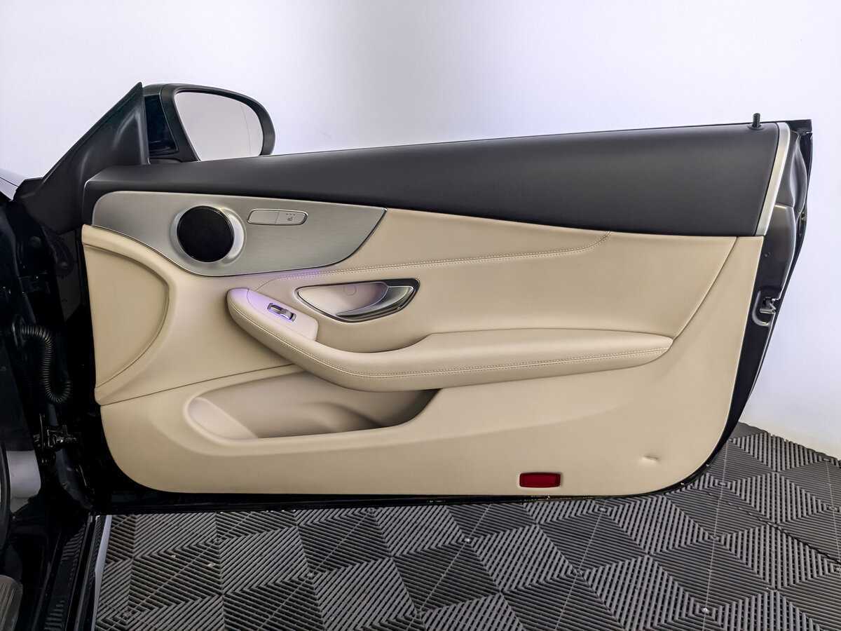 Купить Mercedes-Benz C-Класс с пробегом. Фото: #20