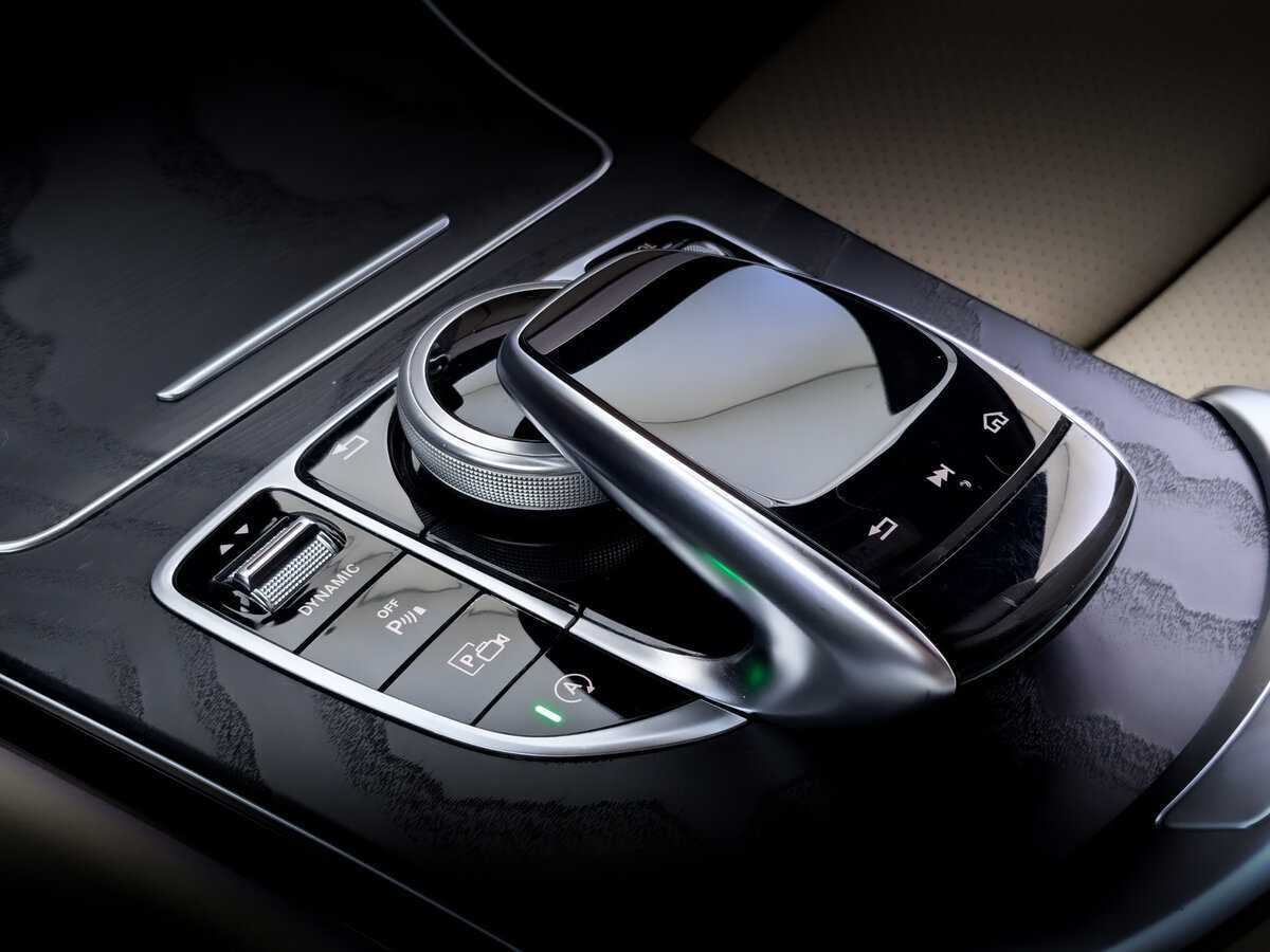 Купить Mercedes-Benz C-Класс с пробегом. Фото: #22