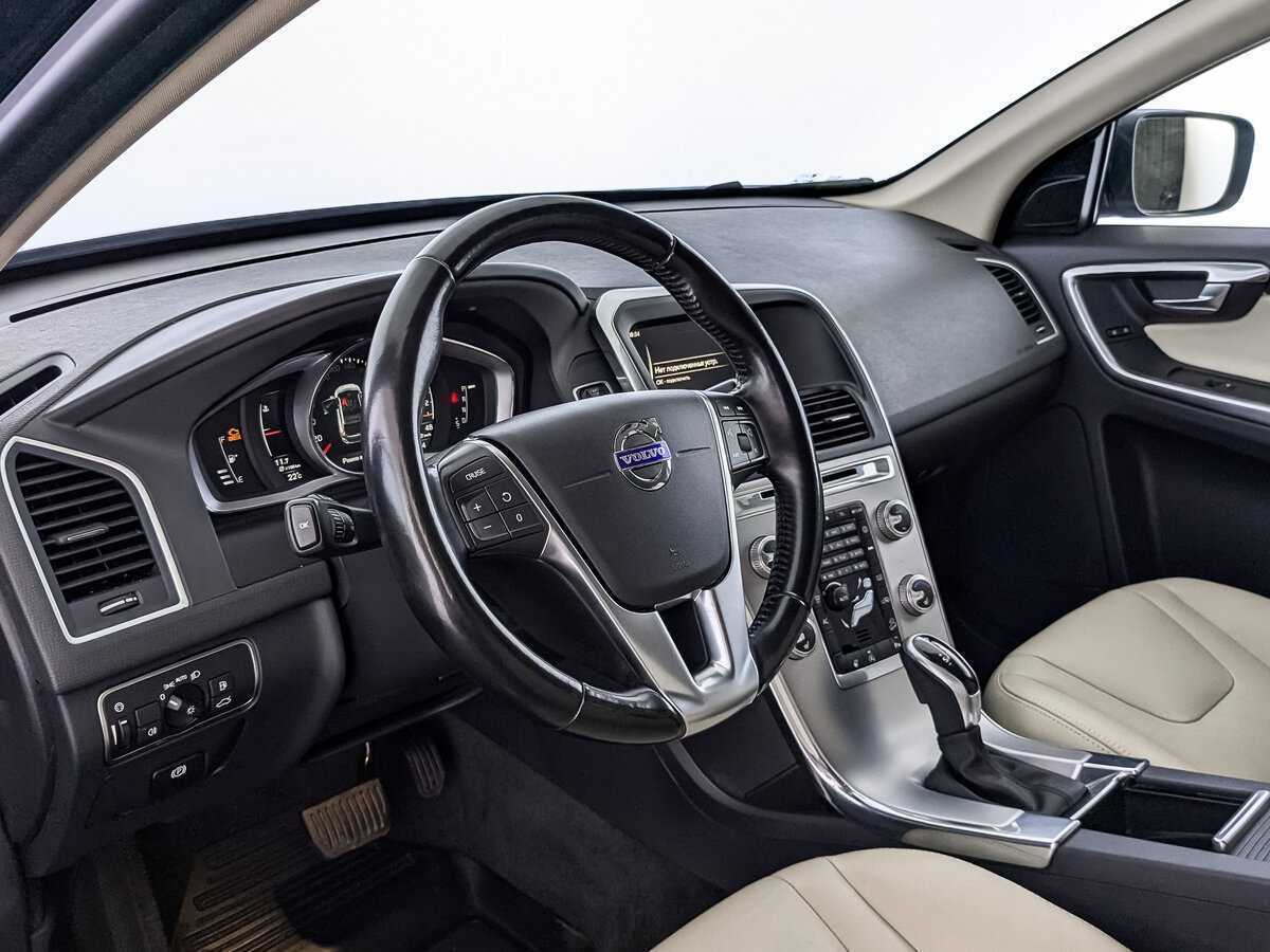 Купить Volvo XC60 с пробегом. Фото: #10
