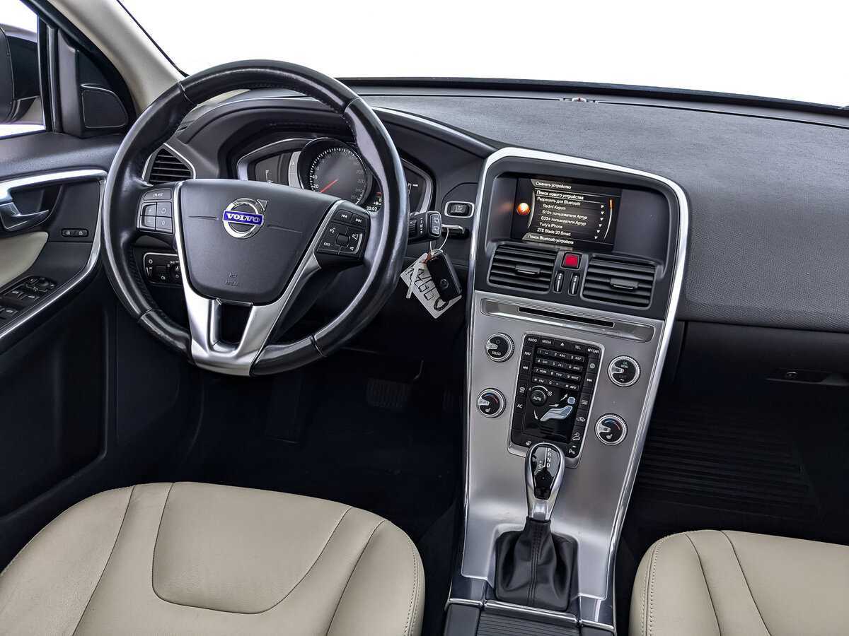 Купить Volvo XC60 с пробегом. Фото: #16