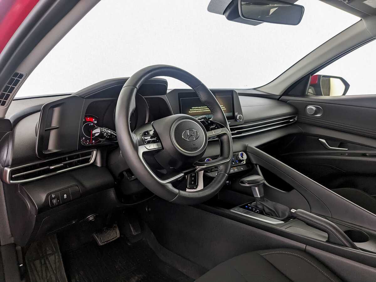 Купить Hyundai Elantra с пробегом. Фото: #13