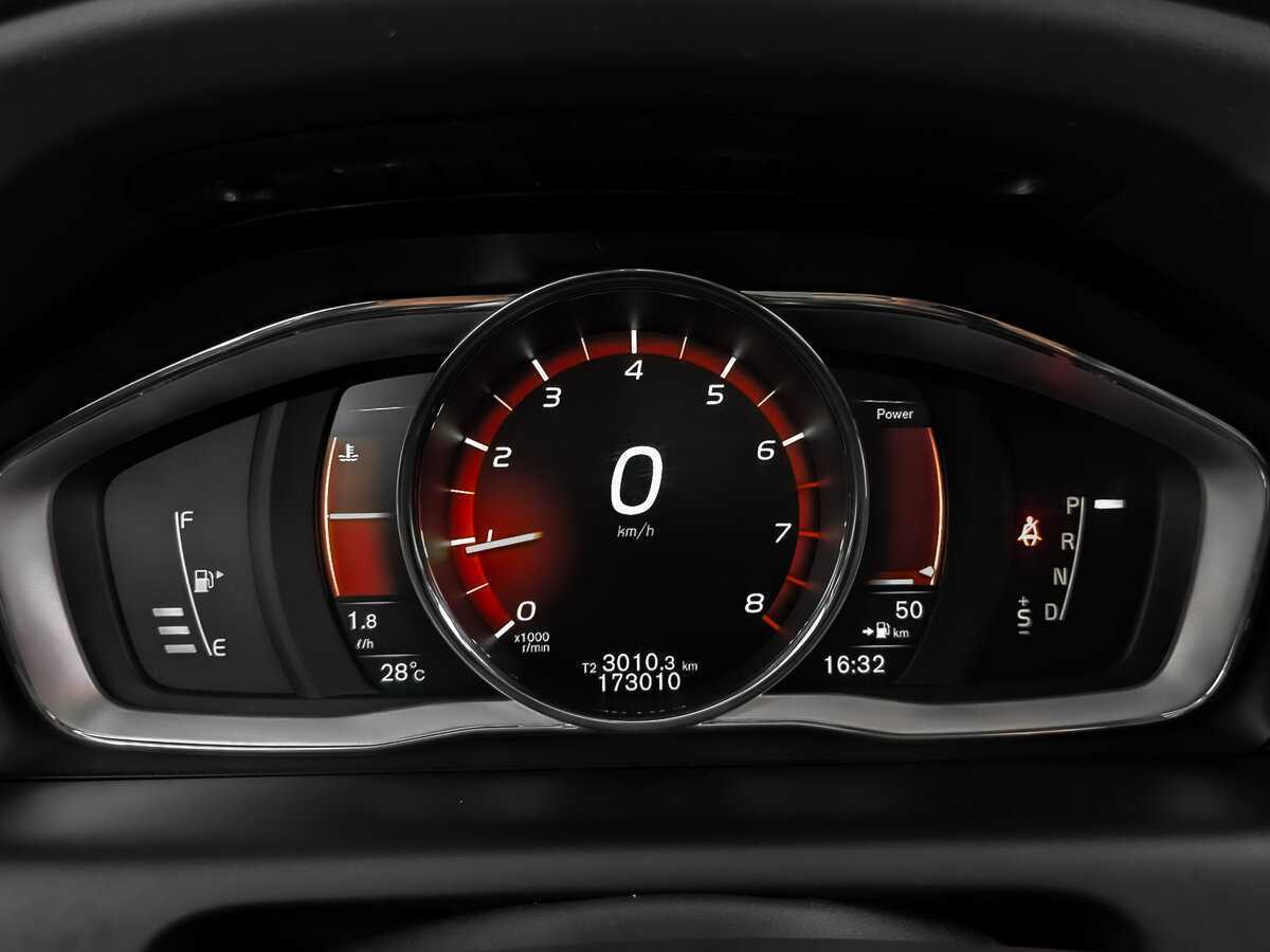 Купить Volvo XC60 с пробегом. Фото: #11