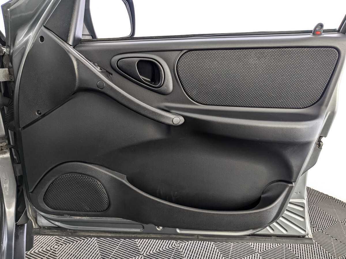 Купить Chevrolet Niva с пробегом. Фото: #20