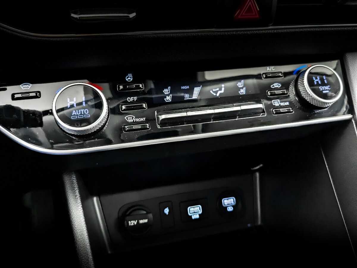 Купить Hyundai Sonata с пробегом. Фото: #22