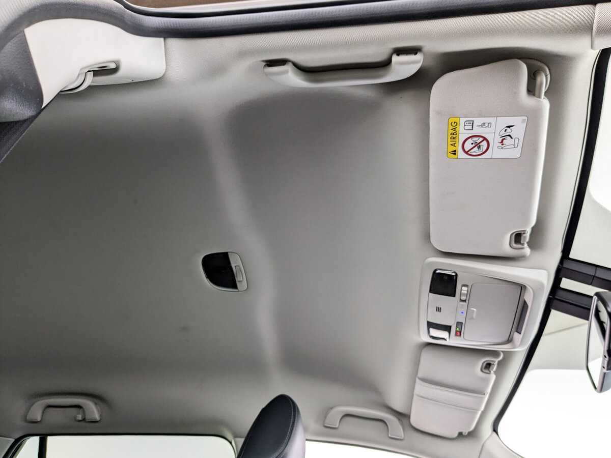 Купить Subaru Outback с пробегом. Фото: #16