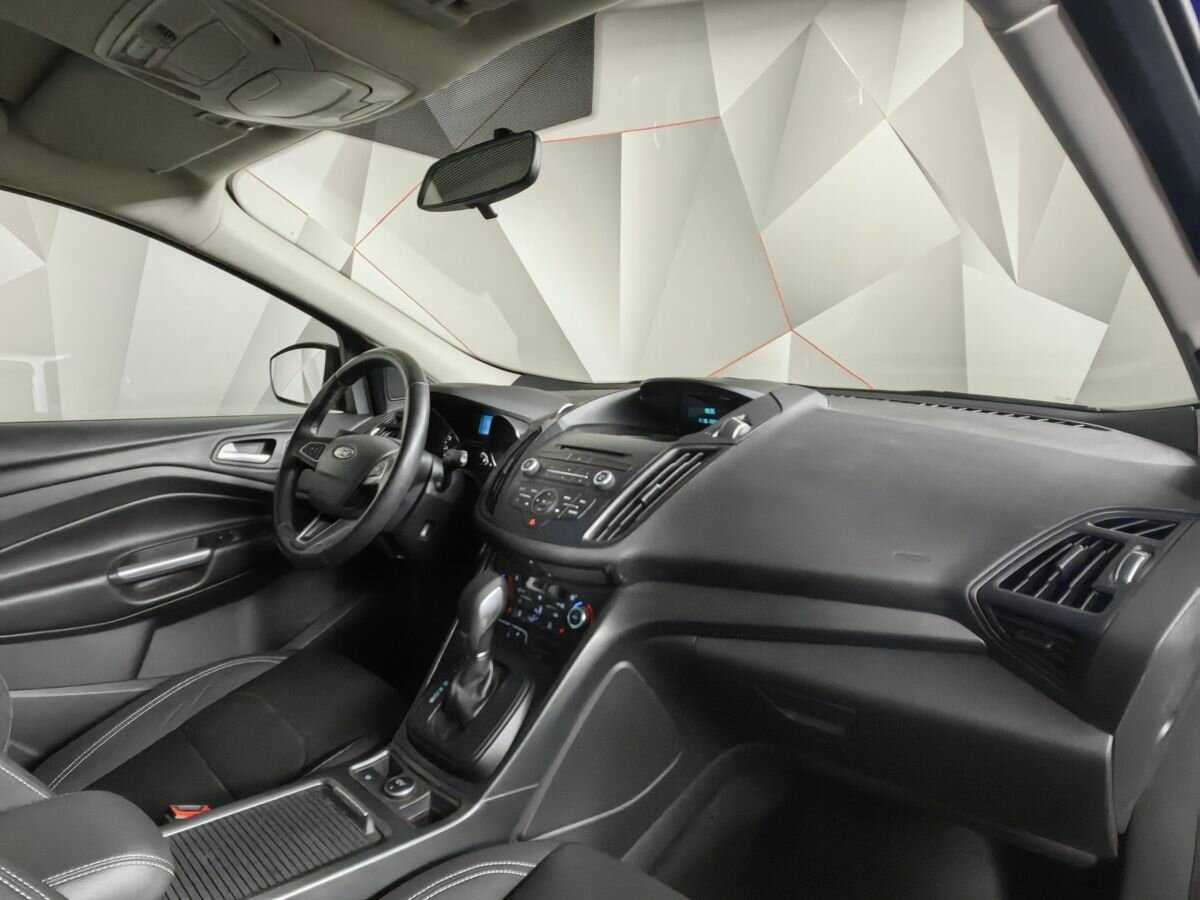 Купить Ford Kuga с пробегом. Фото: #8