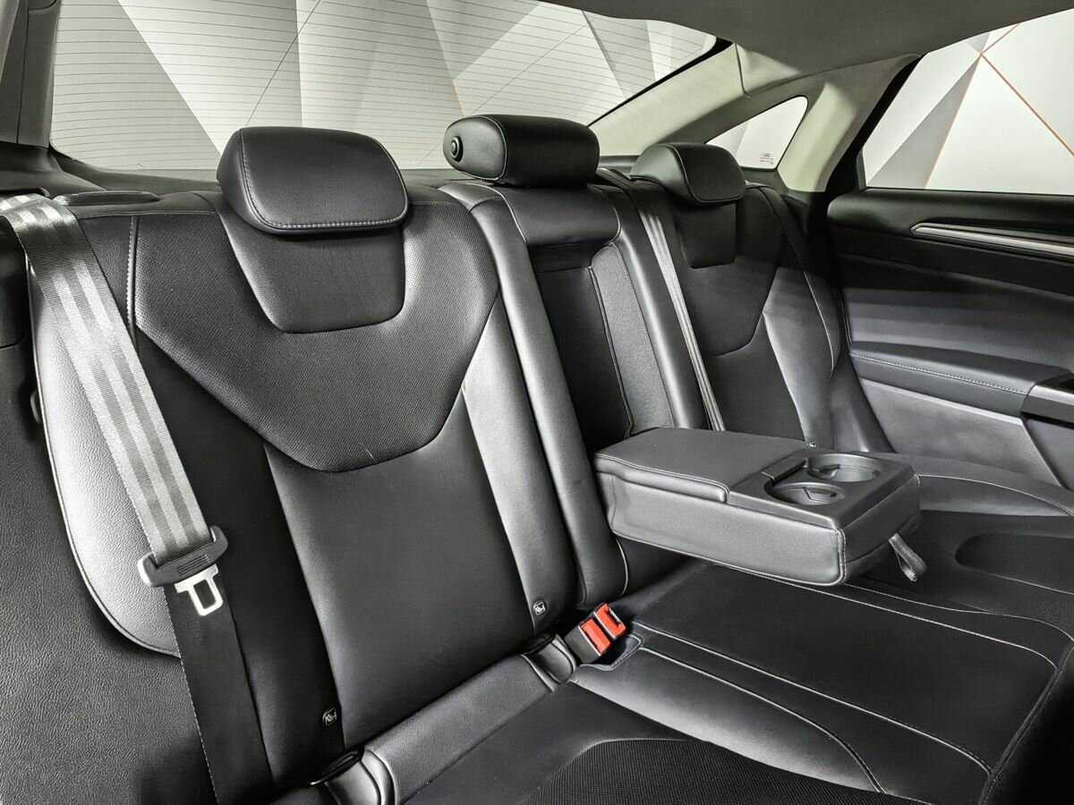 Купить Ford Mondeo с пробегом. Фото: #12