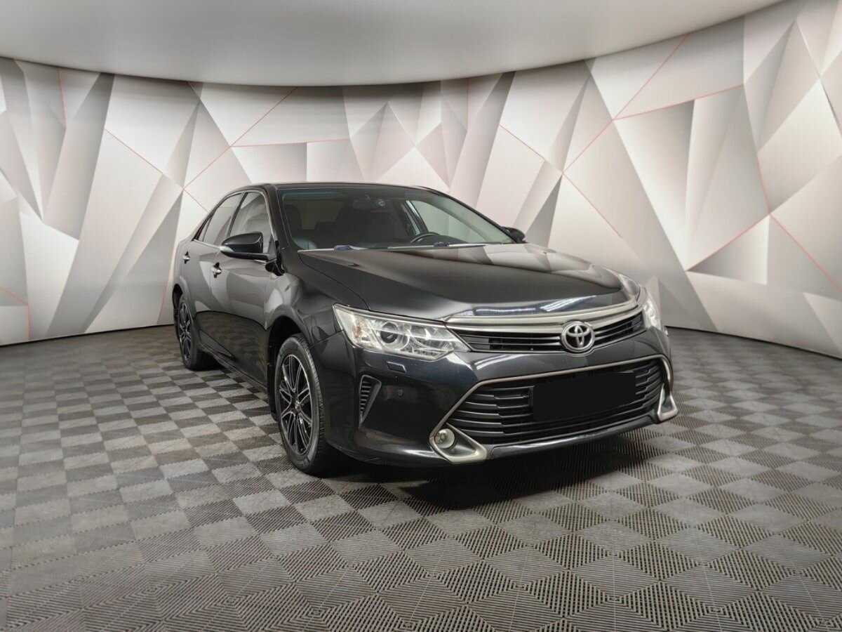 Купить Toyota Camry с пробегом. Фото: #2