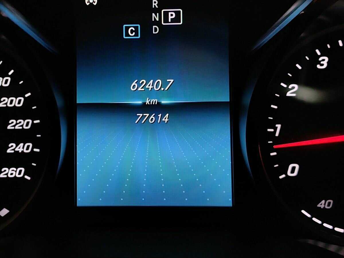 Купить Mercedes-Benz C-Класс с пробегом. Фото: #16