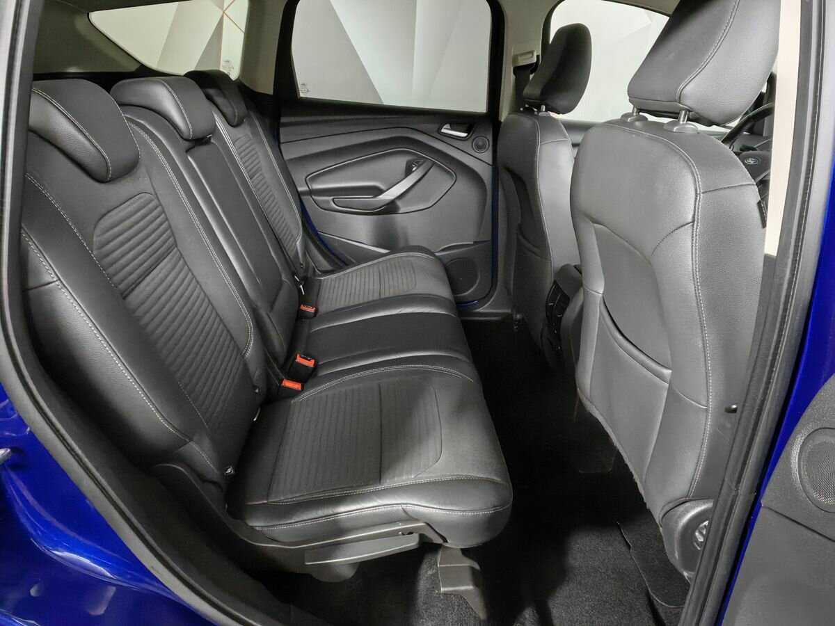 Купить Ford Kuga с пробегом. Фото: #11
