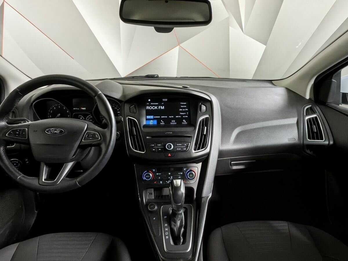 Купить Ford Focus с пробегом. Фото: #9