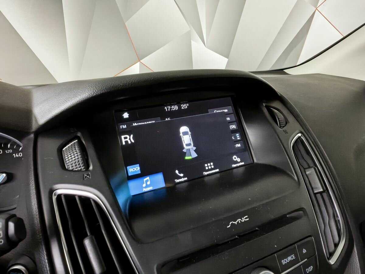 Купить Ford Focus с пробегом. Фото: #15