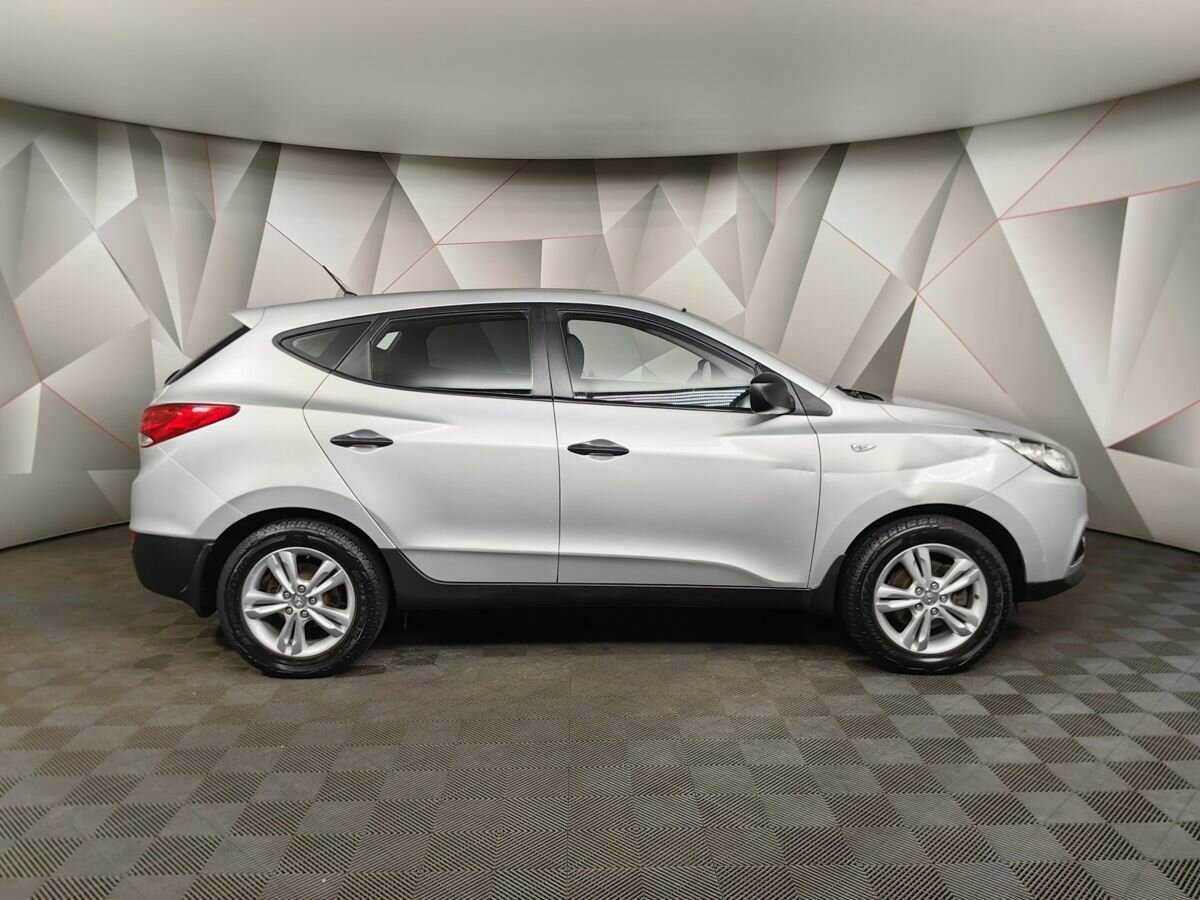 Купить Hyundai ix35 с пробегом. Фото: #5