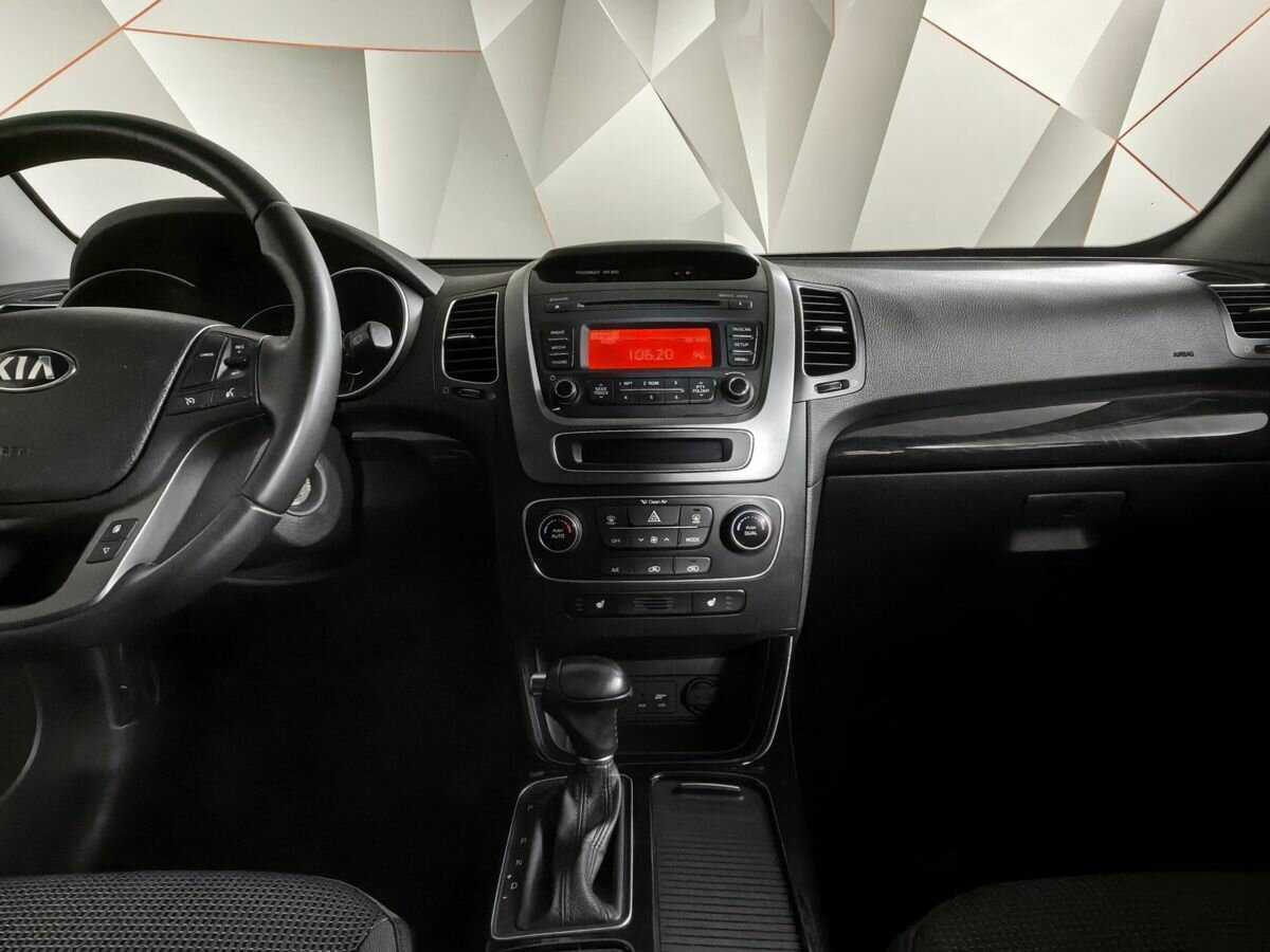 Купить Kia Sorento с пробегом. Фото: #10