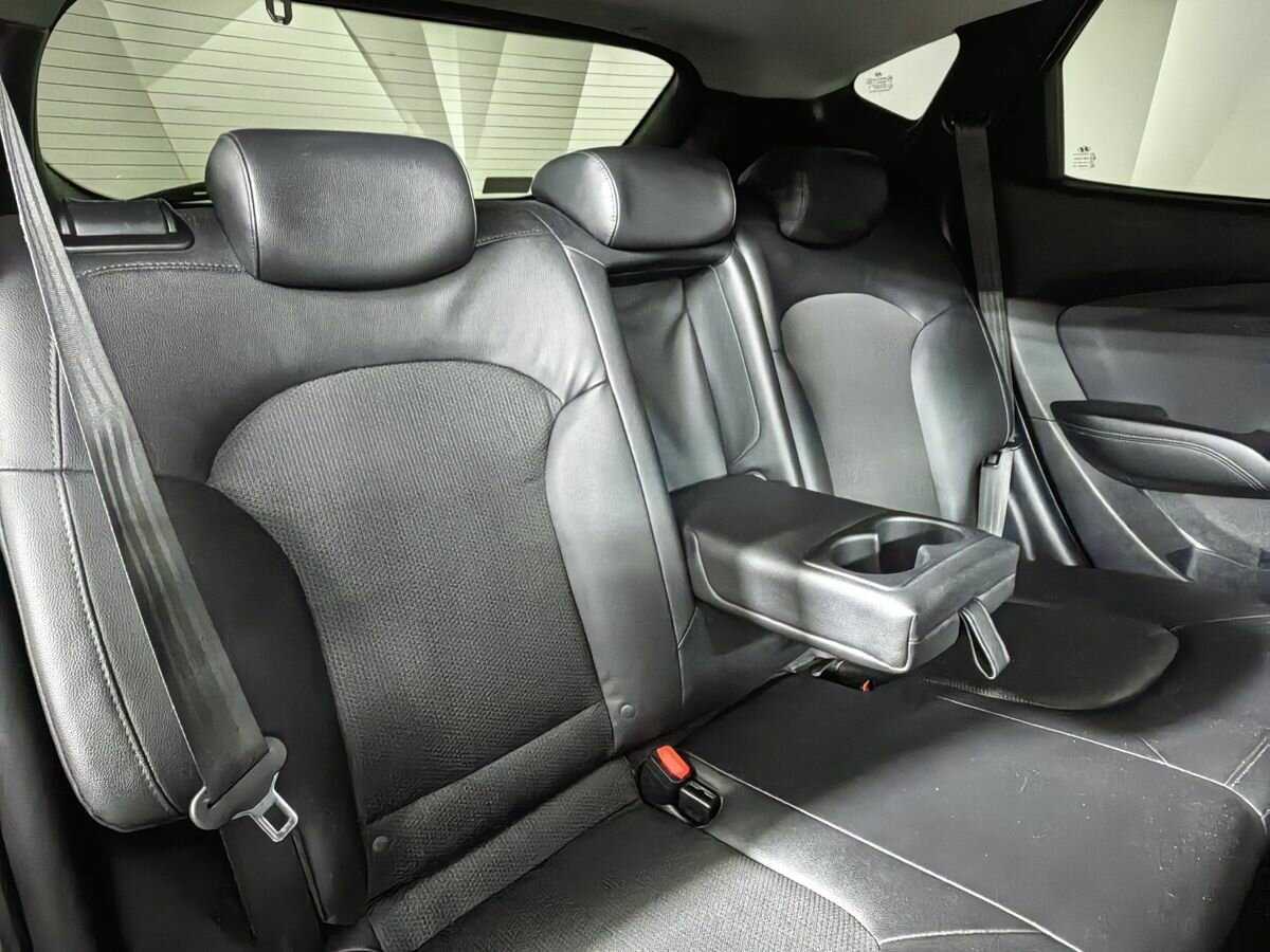 Купить Hyundai ix35 с пробегом. Фото: #12