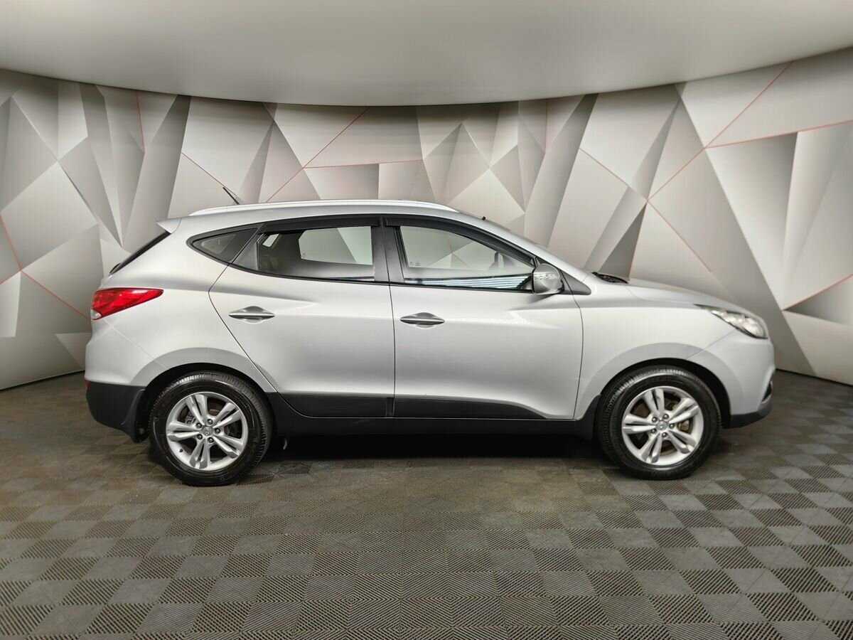 Купить Hyundai ix35 с пробегом. Фото: #5