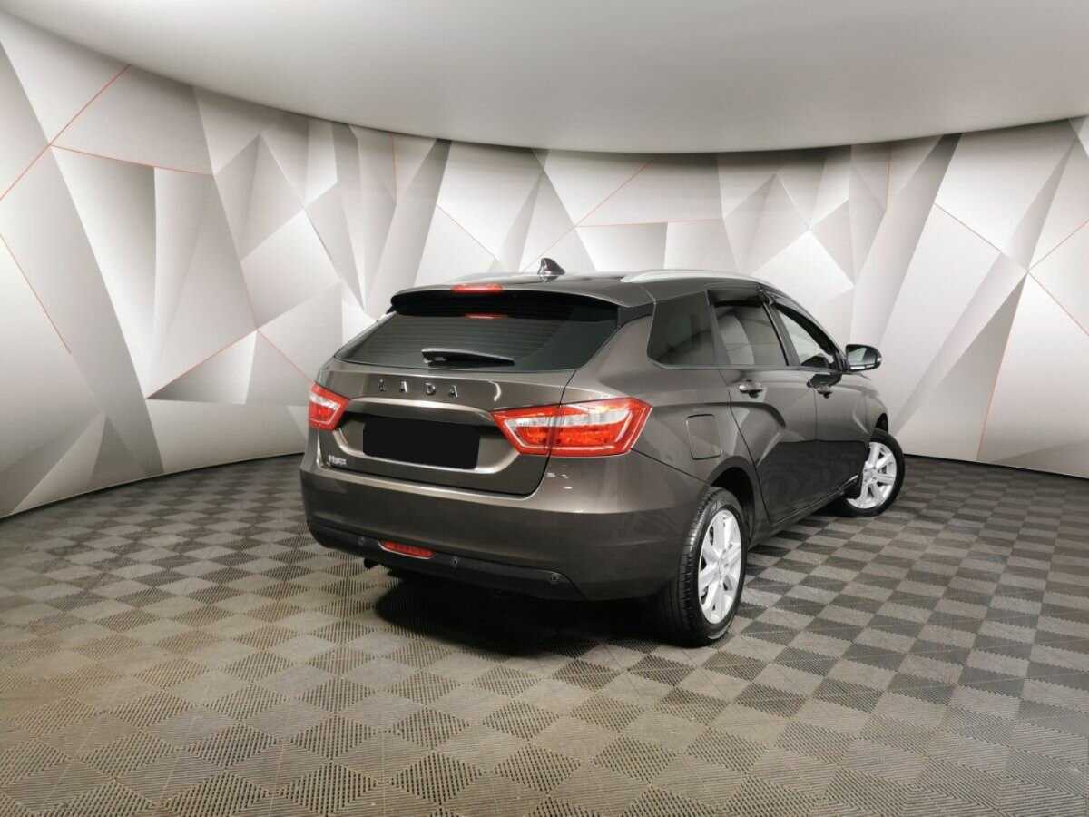 Купить Lada (ВАЗ) Vesta с пробегом. Фото: #1