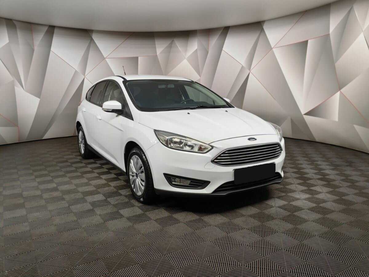Купить Ford Focus с пробегом. Фото: #2