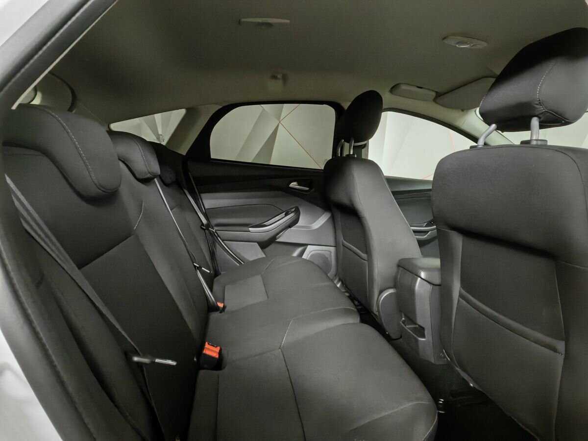 Купить Ford Focus с пробегом. Фото: #11