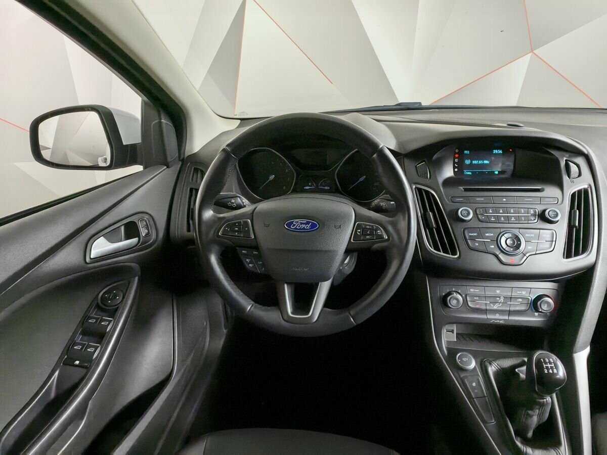 Купить Ford Focus с пробегом. Фото: #14