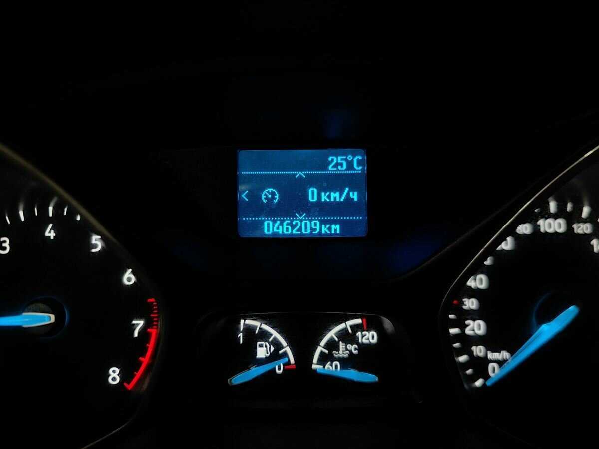 Купить Ford Focus с пробегом. Фото: #15