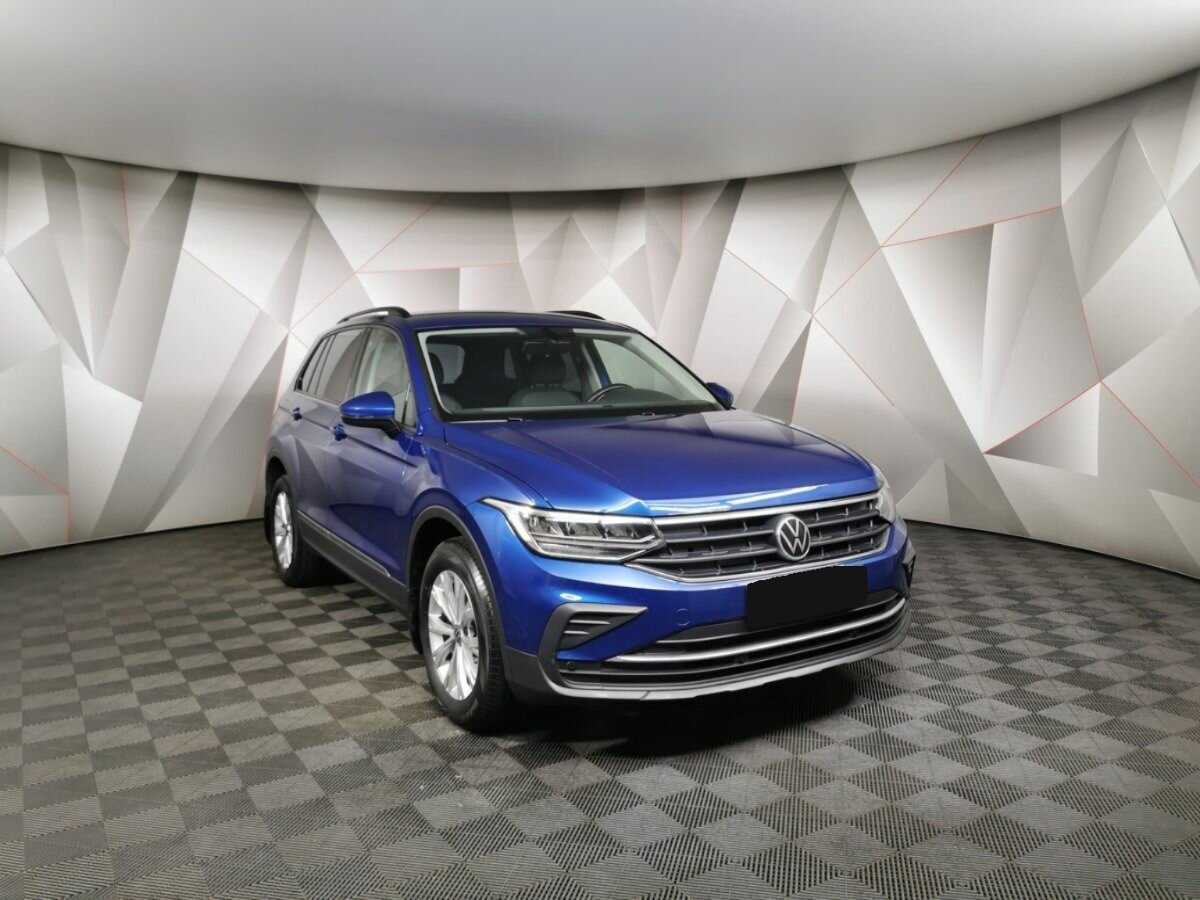 Купить Volkswagen Tiguan с пробегом. Фото: #2