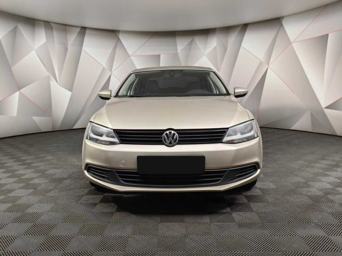 Купить Volkswagen Jetta с пробегом. Фото: #6