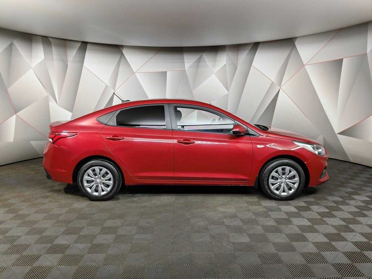 Купить Hyundai Solaris с пробегом. Фото: #5