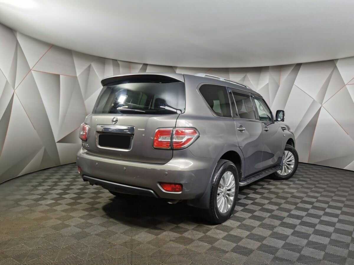 Купить Nissan Patrol с пробегом. Фото: #1